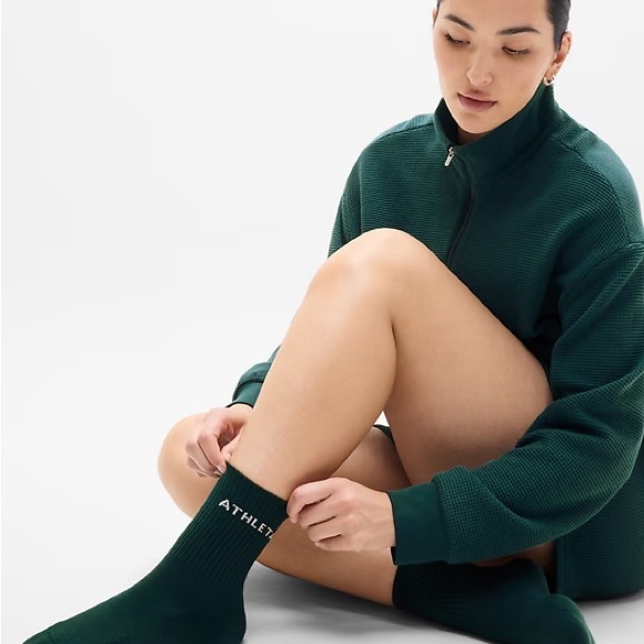 Athleta Everyday Crew Socks NWT - Picture 2 of 2